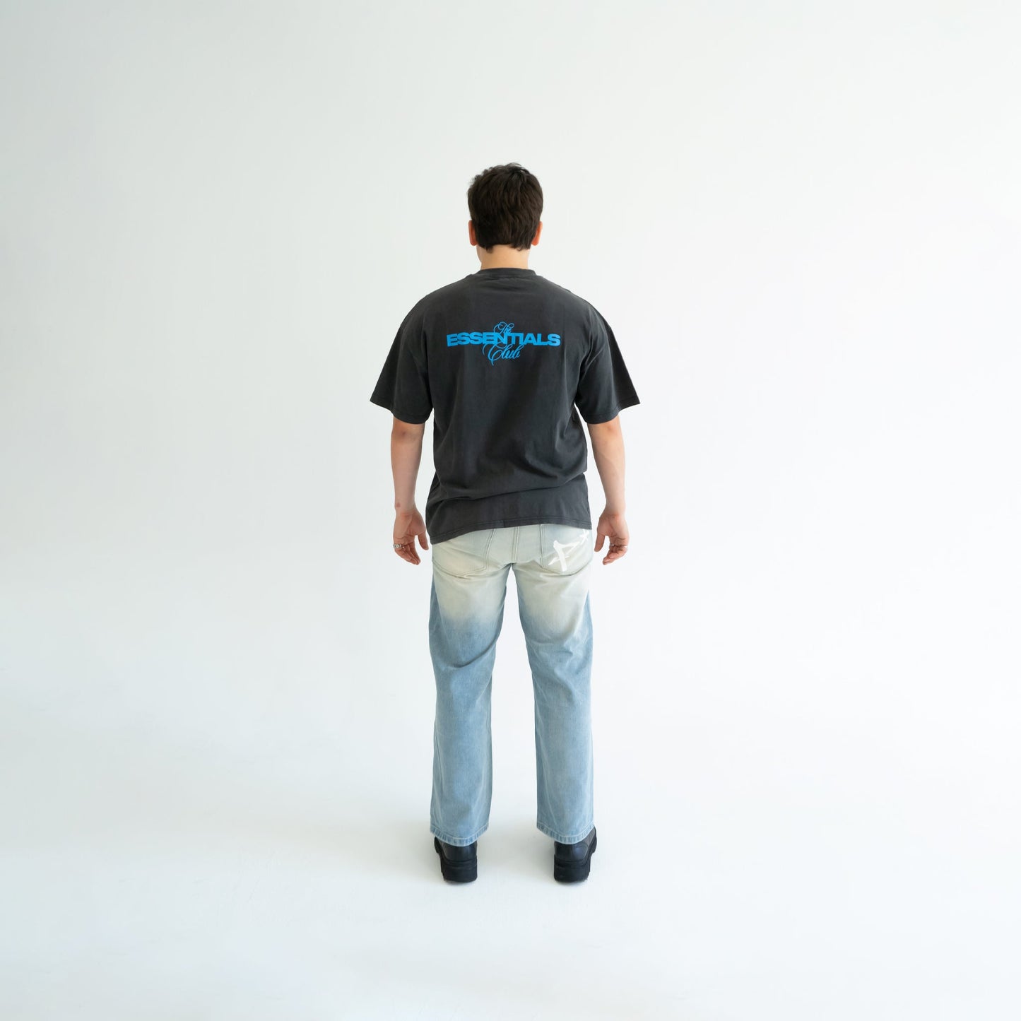 Essential Club Tee - Black/babyblue