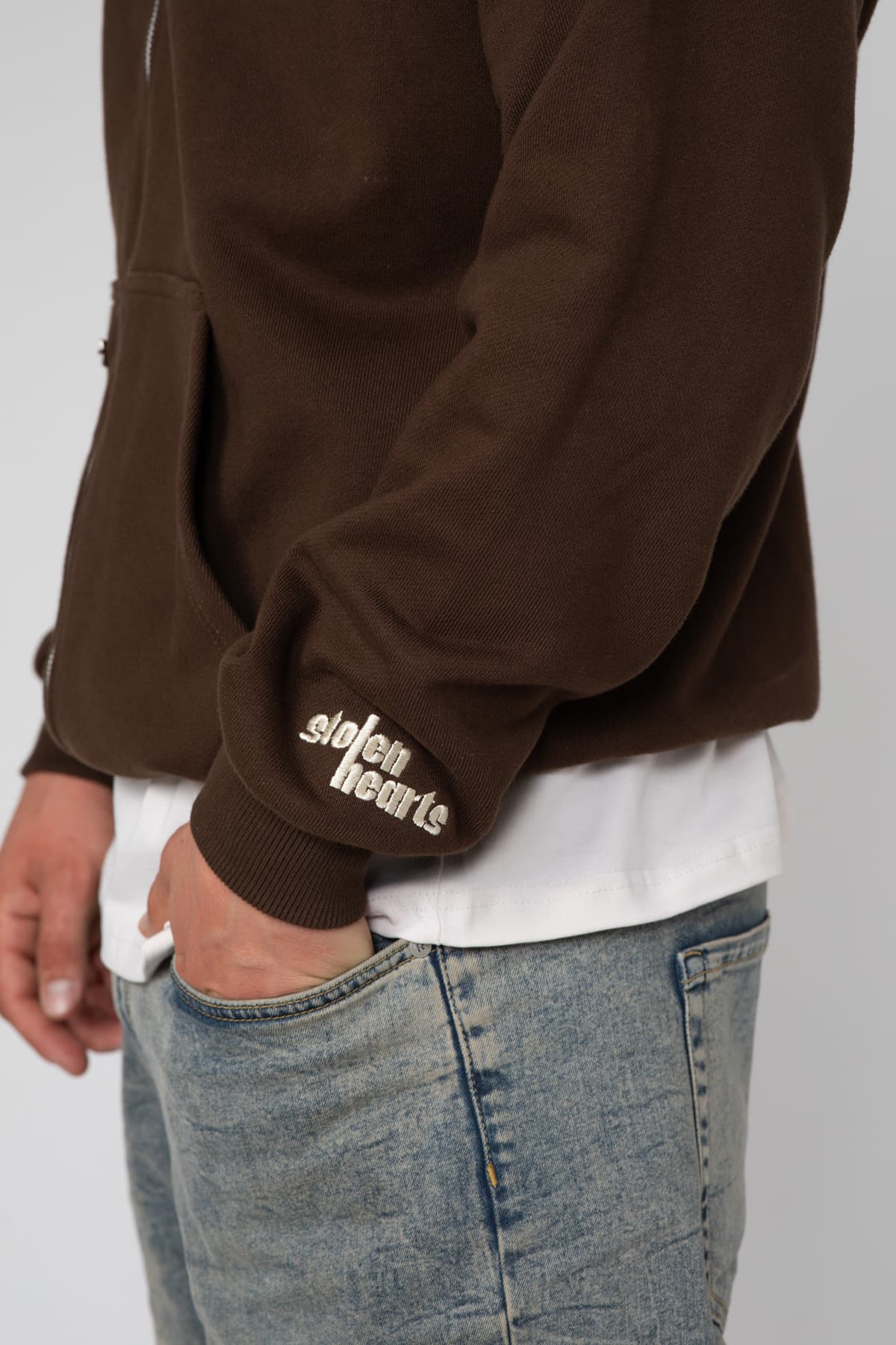BROWN ZIP HOODIE