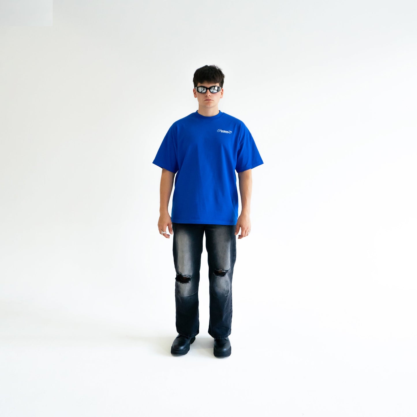 Essential Club Tee - Blau/weiß