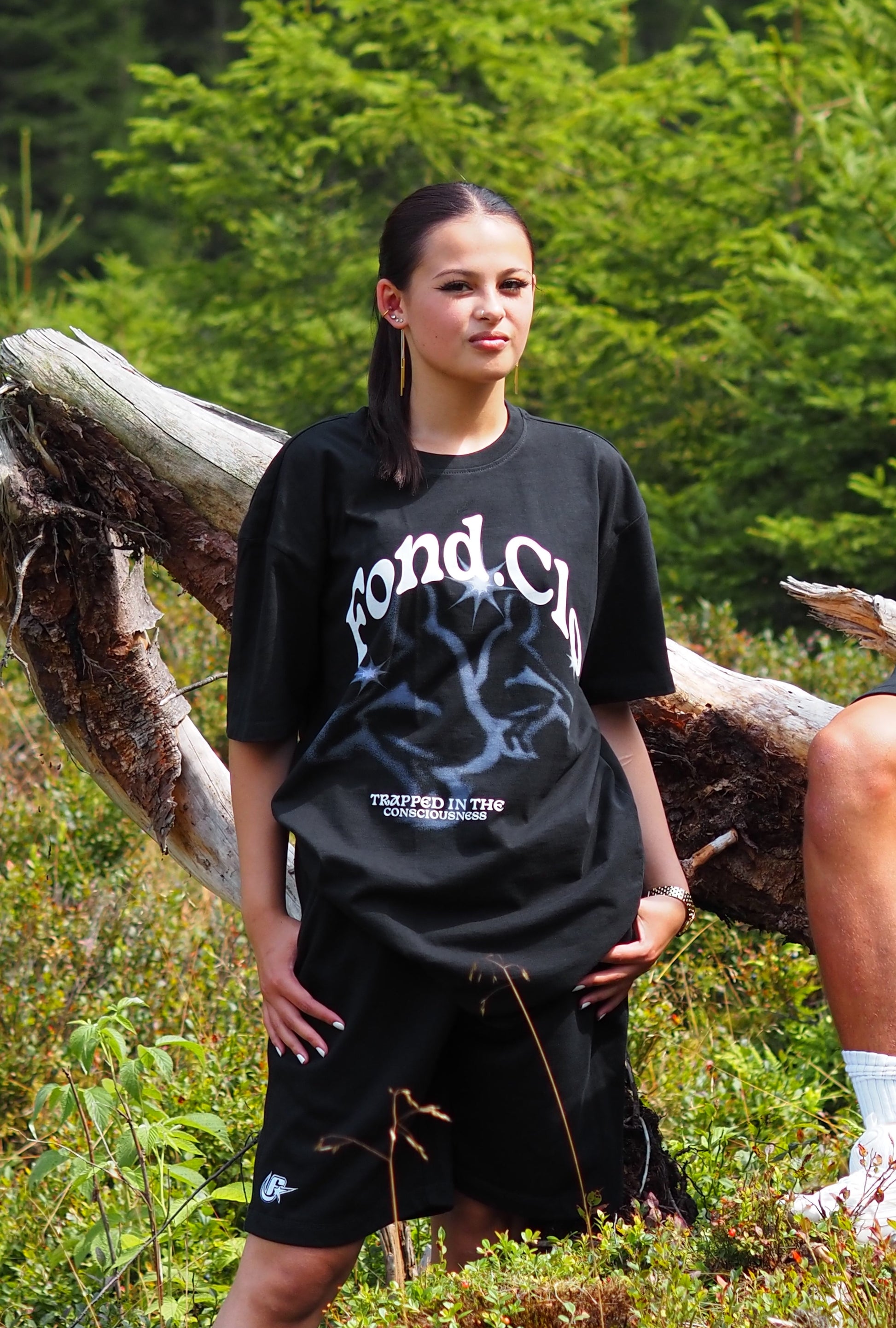 Trapped Tee - FONDCLOTHING